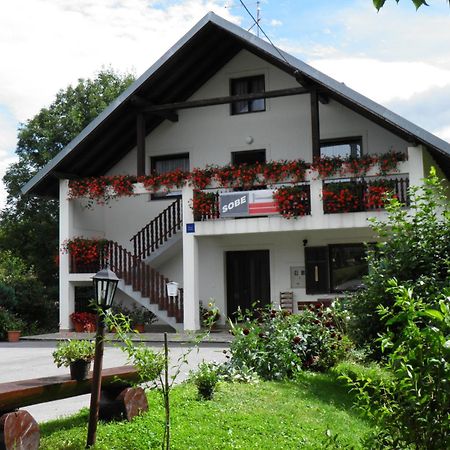 House Janja Plitvice Hotel Seliste Dreznicko Exterior photo